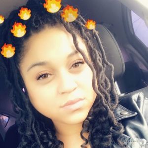 Meet your Posher, Kindra